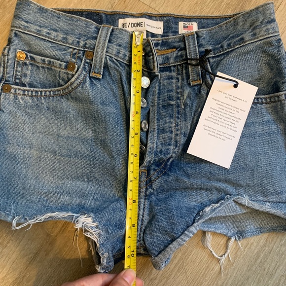 re/done shorts - Picture 4 of 5